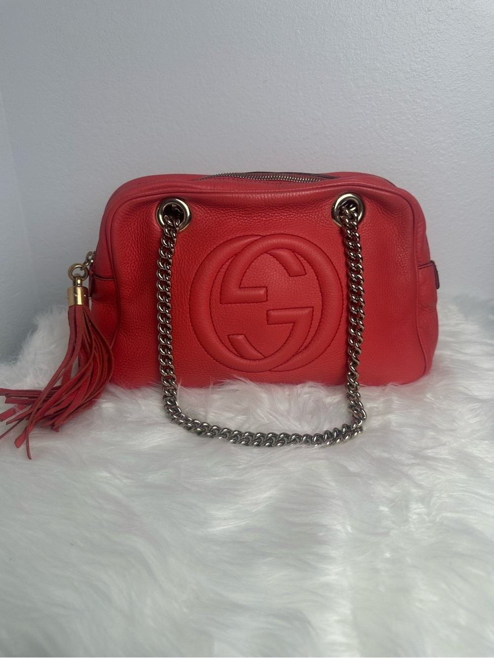 💯Authentic Gucci Soho Chain Shoulder Bag – Coral/Red Pebbled Leather🍀